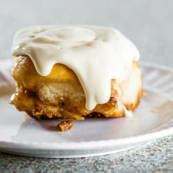 Cinnamon Roll – glaçage cream cheese