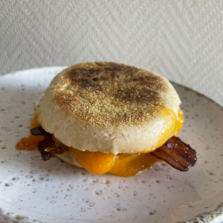 Egg cheese muffin